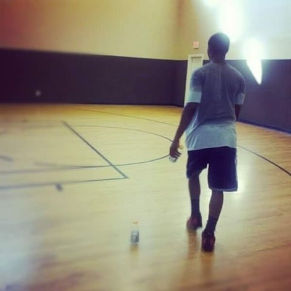 Meet your Posher, Prentice - Picture 1 of 1